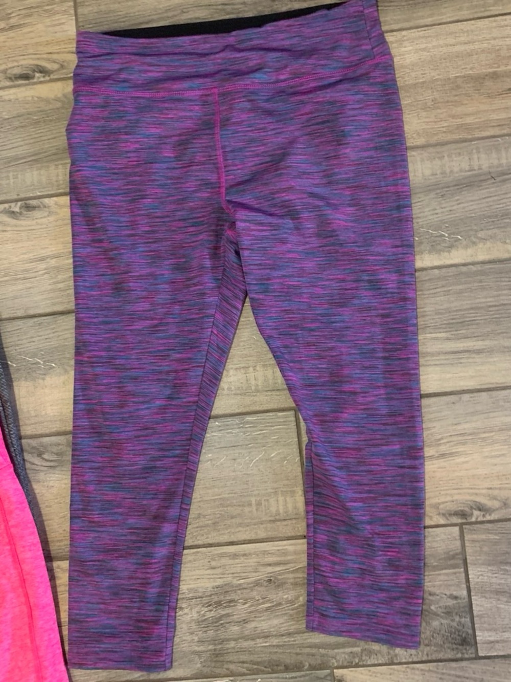 3-Pack Women's Active Leggings in Charcoal, Hot Pink & Purple Heather - Picture 2 of 5